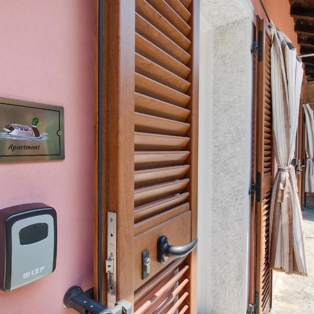 Taronico Apartments Duck Bellagio Luaran gambar